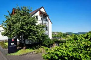 威尼特&格斯霍斯克瑞斯特卡鲁赛瑞塔旅馆 - Riol