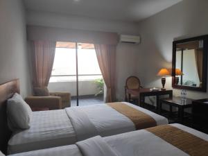 New Grand Park Hotel