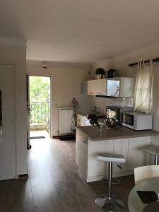 Appartements Studios proches de la mer plein soleil : photos des chambres