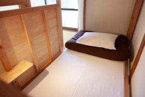 Fukuoka Guesthouse SHIP