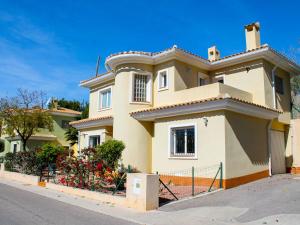 Holiday Home Bonalba Golf- Urb- Los Naranjos by Interhome