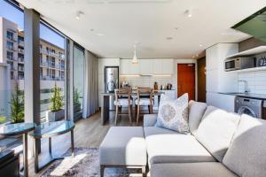 Always-Power Luxury De Waterkant Loft Retreat