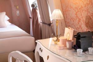 Hotels Odeon Hotel : photos des chambres