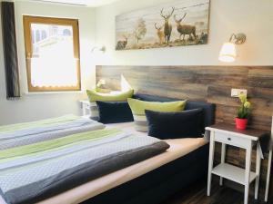 Pension und Ferienhäuser "Tor zum Rennsteig"