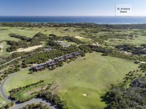DREW Golfers Delight close to St Andrews Beach