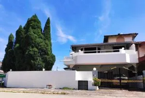 LOW SEASON PROMOTION! 4B12B max 19 pax Party House - 怡保