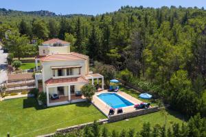 Seven Springs Villas