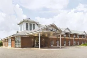 Travelodge by Wyndham Timmins - Cochrane
