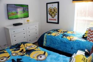 Ideal for Families & Couples - Lake View - South Facing Pool & Spa - Game Room - Providence Golf Community - Access to Resort Amenities