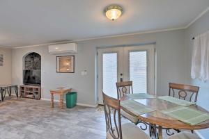 Charming Split-Level Home by Antelope Canyon Tour!