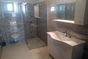 Apartments with a parking space Bibinje, Zadar - 18227