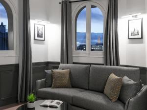 Three Bedroom A/C Apartment with Eiffel View room in Luxury 2 Bedrooms Le Louvre I by Livinparis