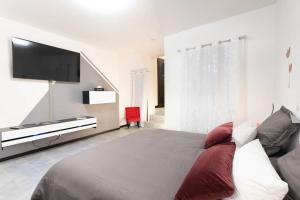 Appartements Nuit romantique avec Jacuzzi SPA privatif proche TOULOUSE : photos des chambres