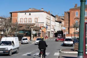 Appartements Nuit romantique avec Jacuzzi SPA privatif proche TOULOUSE : photos des chambres