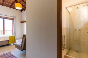 Ambar - Vista para o mar, 3 suites, 1,5km do centro,piscina, wi-fi e churrasqueira