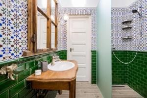 Unique & Stylish - Home of Traveler in City Center