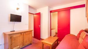 Appart'hotels Vacanceole - Residence Les Chalets de la Ramoure : photos des chambres