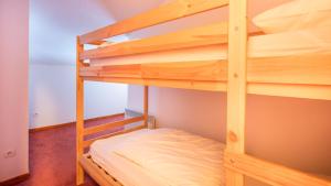 Appart'hotels Vacanceole - Residence Les Chalets de la Ramoure : photos des chambres