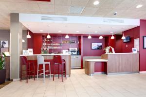 Hotels Campanile La Roche Sur Yon Centre Gare : photos des chambres