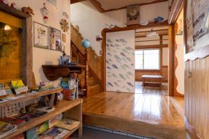 고치 Katsuo Guest House 1성급 숙소 로비