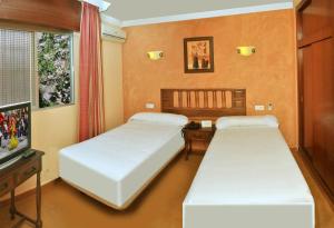 Double or Twin Room with Sea View room in Arrayanes Playa