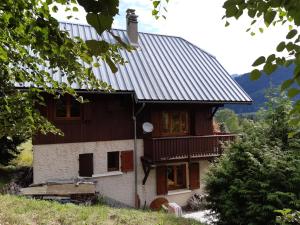 Chalets Le Chal'heureux , grand chalet familial 8 personnes : photos des chambres