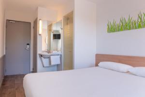 Hotels ibis budget Marseille Aeroport Provence : photos des chambres