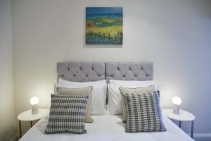 Host & Stay - The Old Sweet Shop
