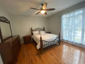 The La Grange House