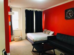 Double Room room in Astoria Space Sydney Pop up