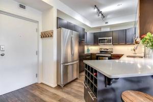 Tranquil Waterfront Condo