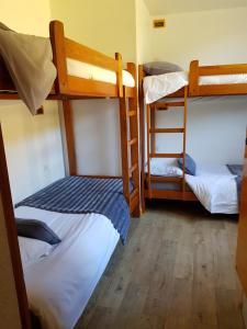 B&B / Chambres d'hotes Gite Chalet du Soulor : photos des chambres