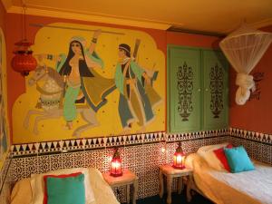Hotels Hotel de Nesle : Chambre Lits Jumeaux avec Toilettes Communes