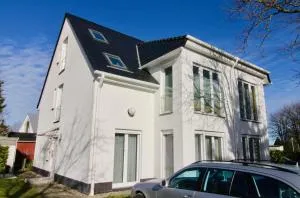 Haus Annelie FEWO 1 EG - Hof Dranske