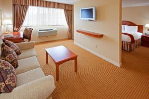 Rockville Centre Hotel - JFK Airport