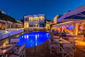 Oasis Beach Hotel Agistri Greece