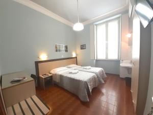 Double or Twin Room with Shared Bathroom