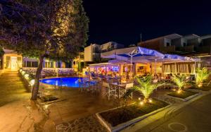 Oasis Beach Hotel Agistri Greece