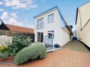 Ferienhaus Jan - 瓦尔内明德