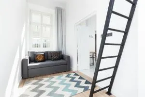 Apartment Aleje Jerozolimskie 85 by Noclegi Renters - Warsaw