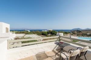 Stagones Luxury Villas Paros Greece