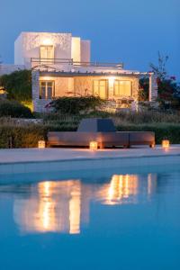 Stagones Luxury Villas Paros Greece