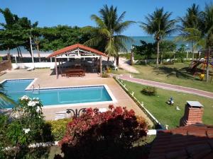 Condomínio na beira mar