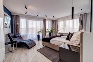 Penthouse Black Apartment room in Apartamenty Rondo