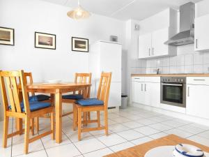 Buchenweg Whg.24, Friese, EG re