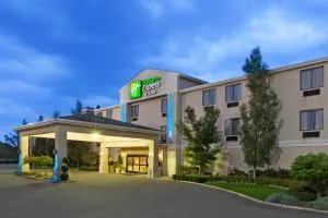 Holiday Inn Express & Suites Alliance by IHG - Alliance