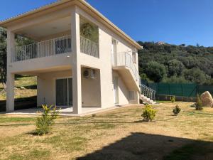 Maisons de vacances L'Alivu : Maison 1 Chambre