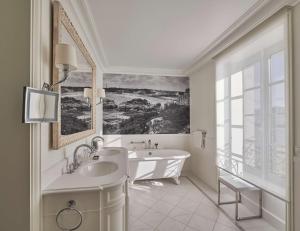 Hotels Hotel du Palais Biarritz, in The Unbound Collection by Hyatt : photos des chambres