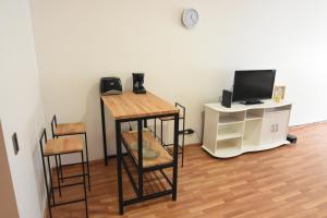 ESMERALDA Studio