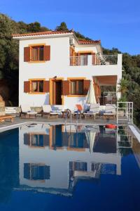 Villa Malena Skopelos Greece